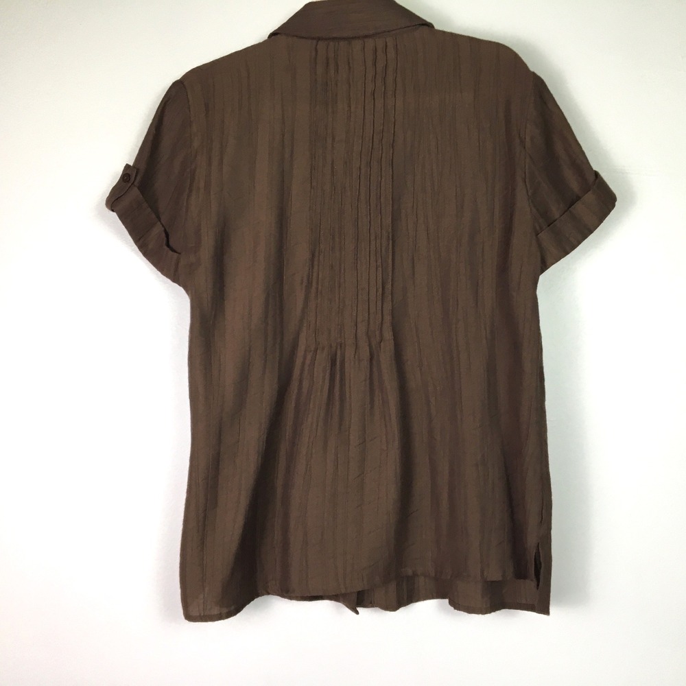 Coldwater Creek Pintuck Short Sleeve Button Up Shirt M Brown - Picture 2 of 6